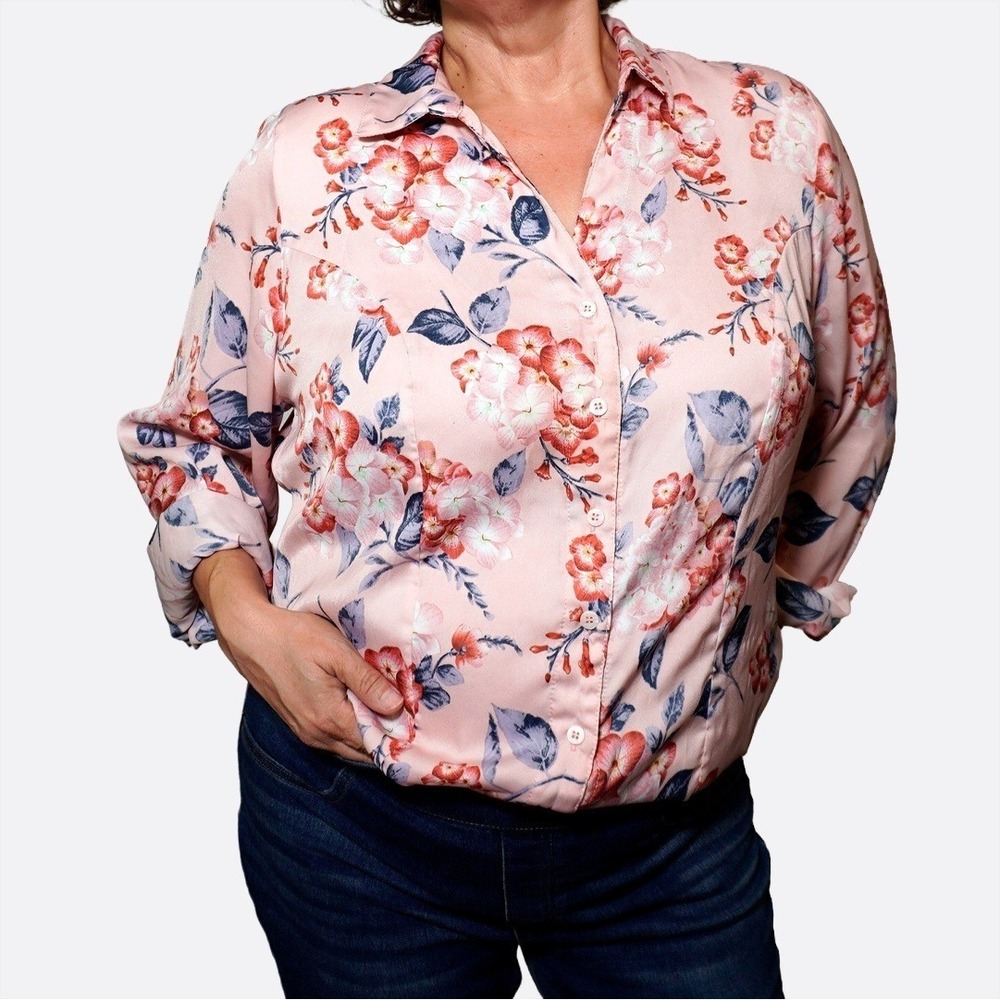Vintage Y2K Soft Pink Floral Button-Down Blouse 1X 2X 16‎ 18 Plus Size Romantic